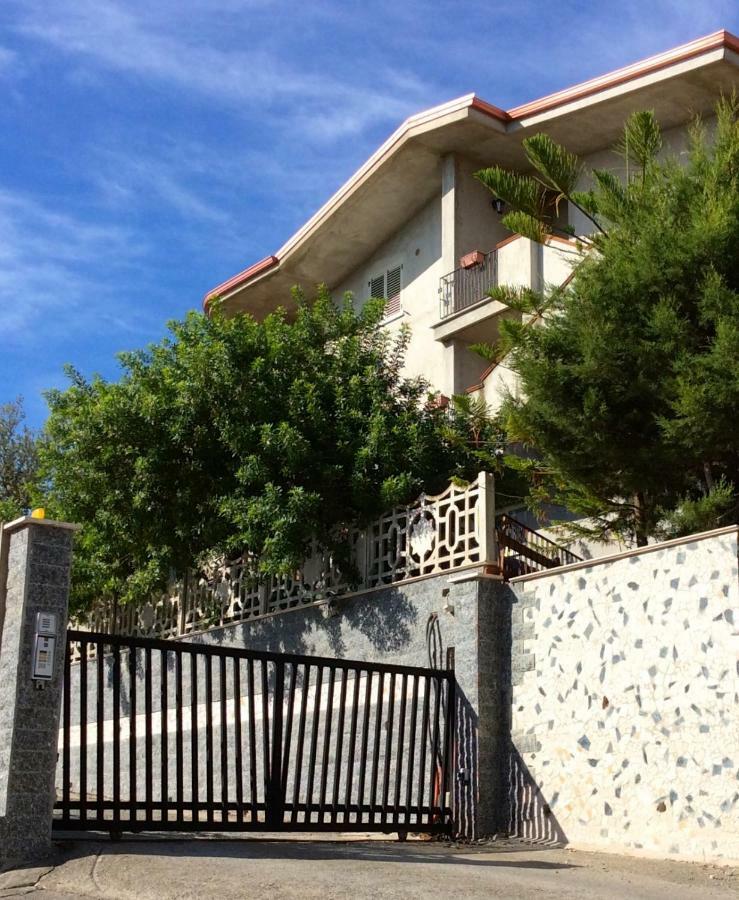Alba Blu Apartment Santa Caterina Dello Ionio Marina Ngoại thất bức ảnh