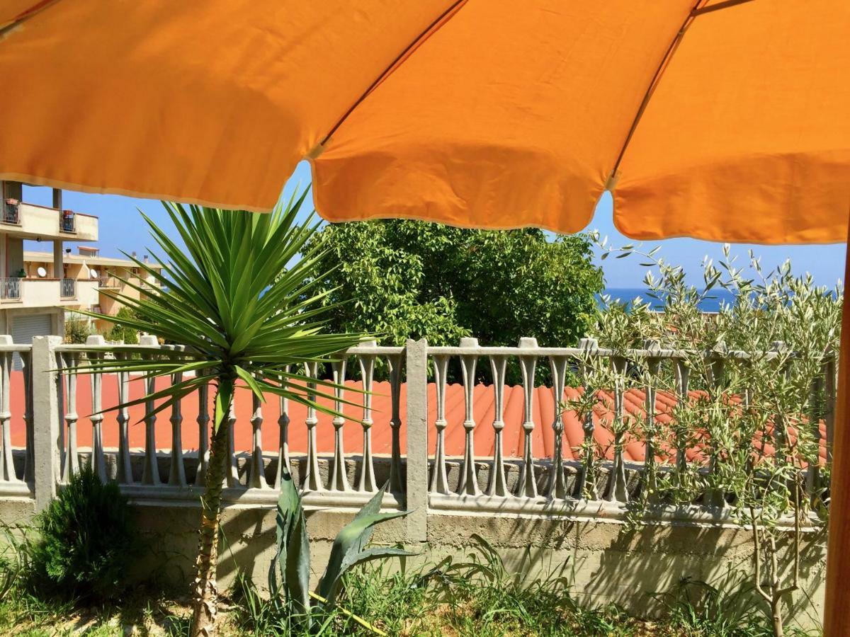 Alba Blu Apartment Santa Caterina Dello Ionio Marina Ngoại thất bức ảnh